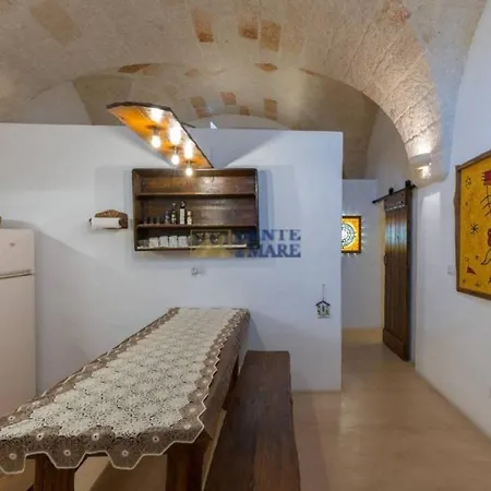 Art * Montalbano (Apulia)